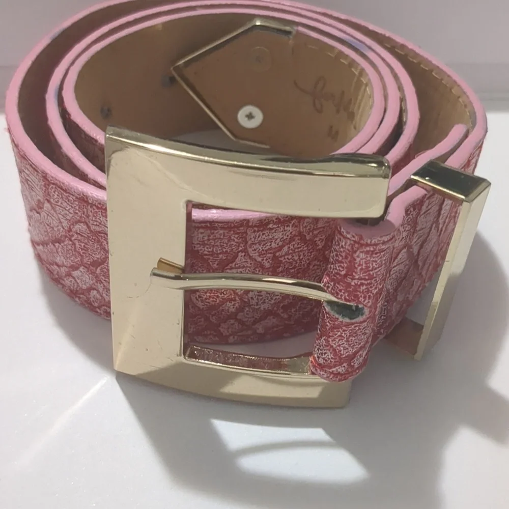 ForMe belts size M,color pink. - Picture 1 of 4